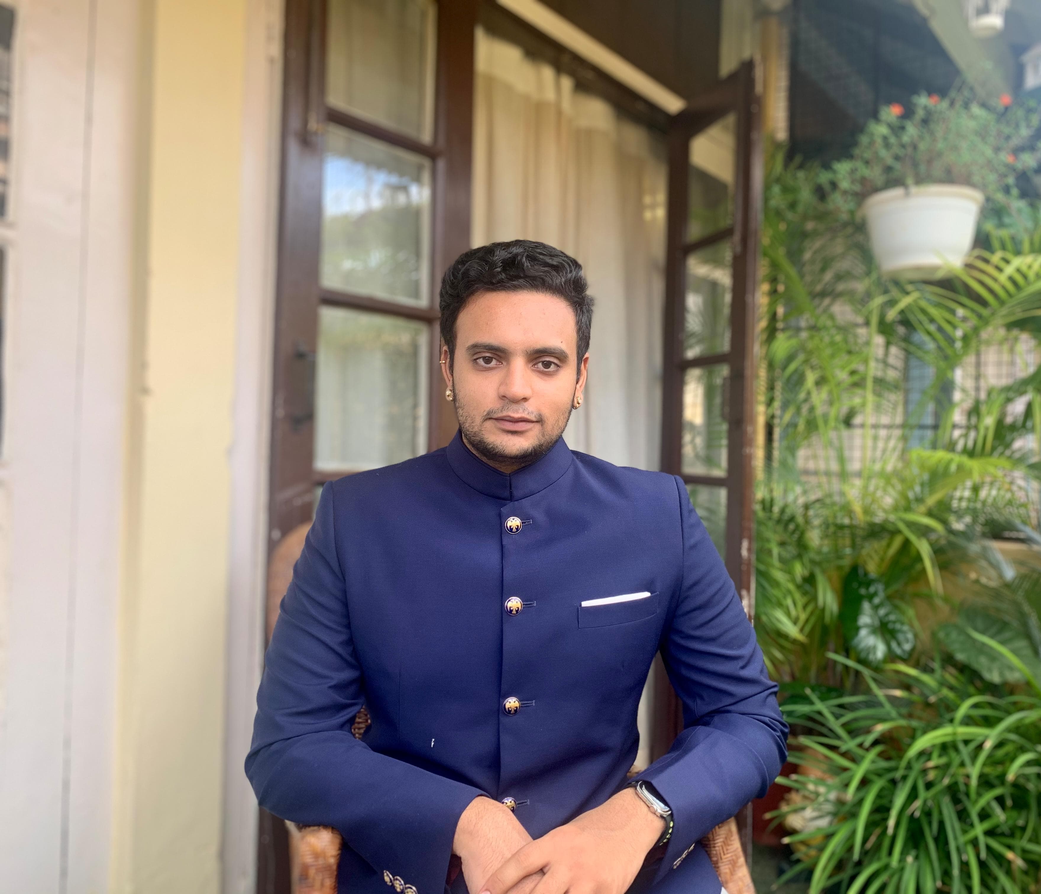 Shri-Yaduveer-Krishnadatta-Chamaraja-Wadiyar.jpeg